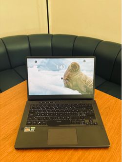 ASUS ROG Zephyrus G14 - Ryzen 9, RTX 3060, 32GB RAM, 1TB SSD