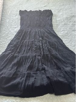 Black strapless dress