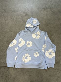 Light Blue Cotton Wreath Hoodie / Large 