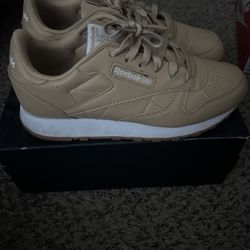 reebok classics tan 