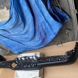 Dodge Ram Rear Bumper 19//24 W/plastic 1500 Textured Black  Single Exaust Factory Oem