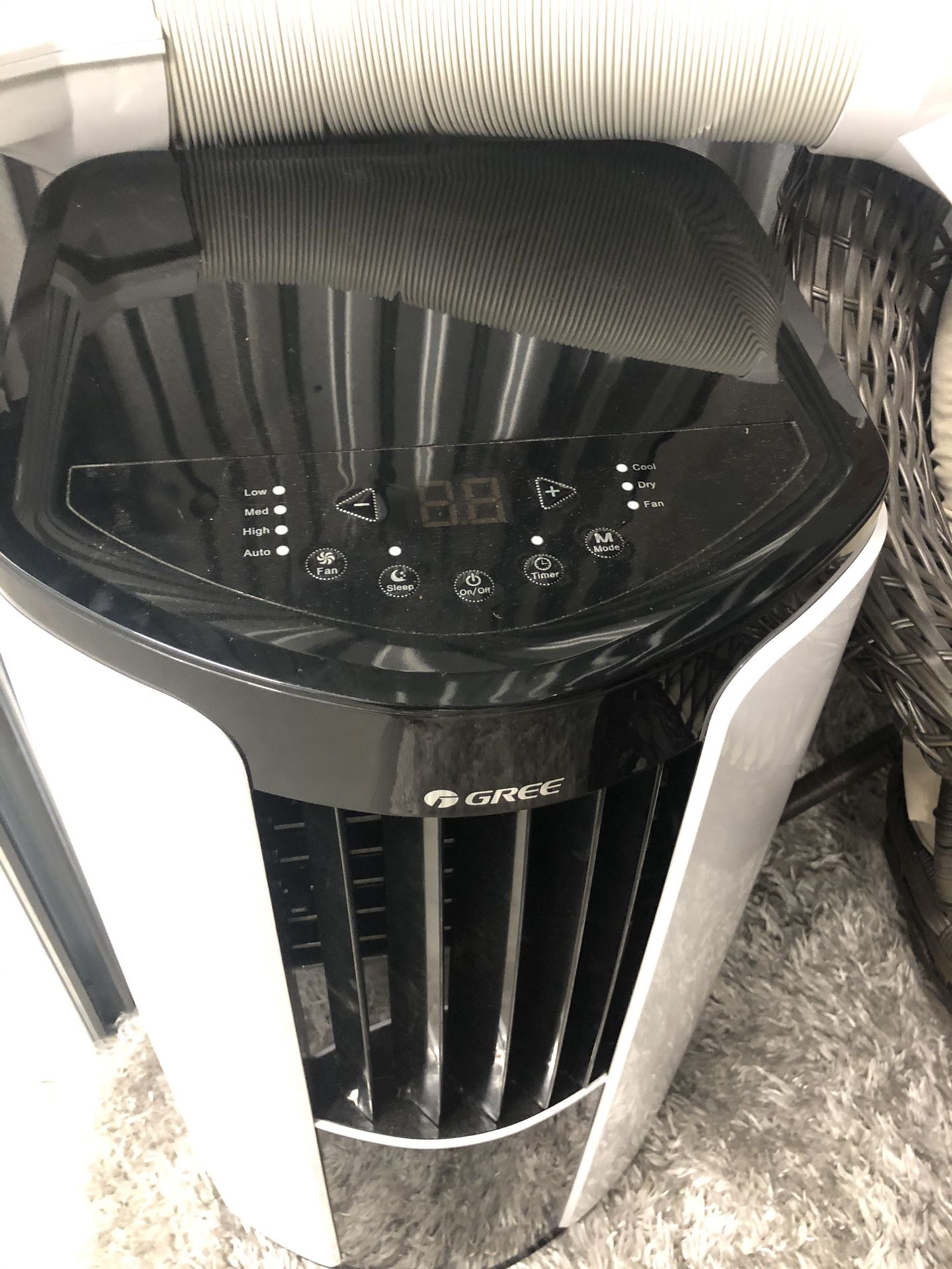 Gree 8,000 BTU Portable Air Conditioner