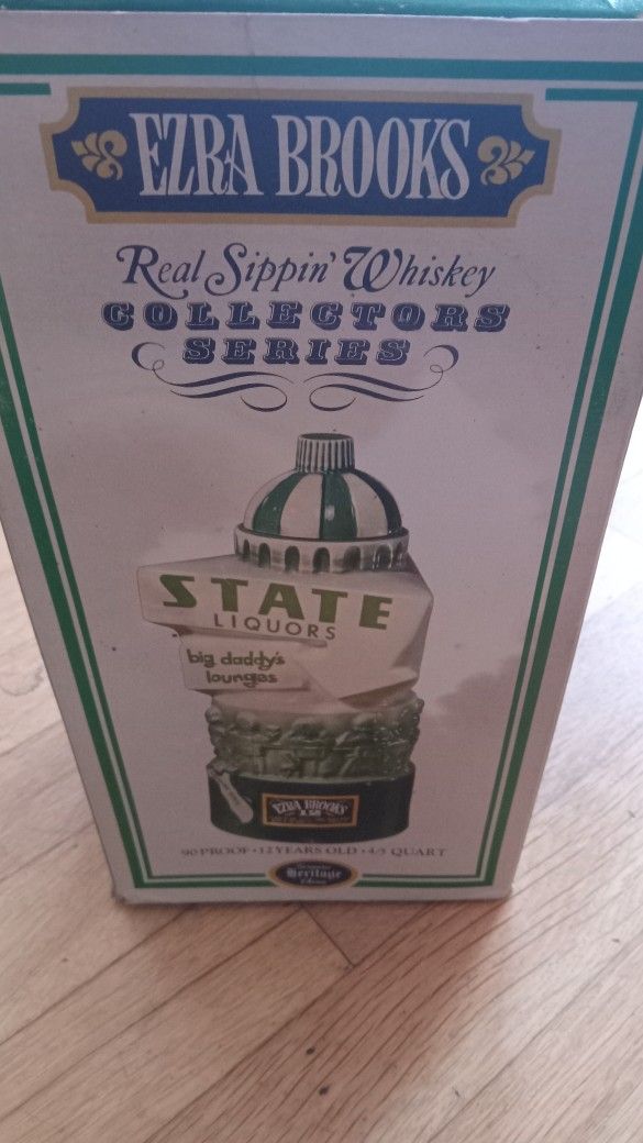 Vintage collectable Ezra brooks state liquor big daddy lounges