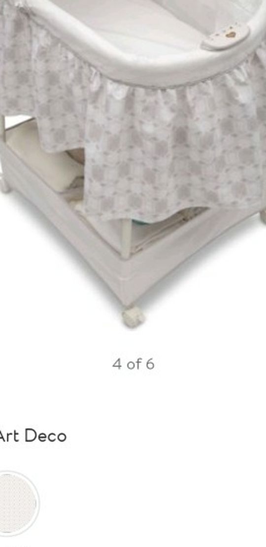 Delta Baby Bassinet