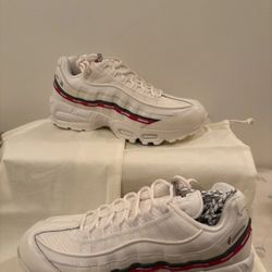 UNDEFEATED X NIKE AIR MAX 95 SP - SAIL size 11