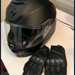 Scorpion exo r420 helmet and alpinestars chrome gloves