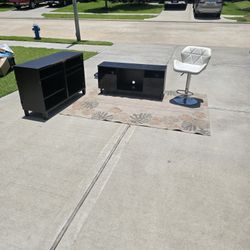 Tv stand