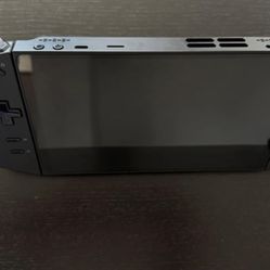 Legion Go 8.8" 144Hz WQXGA Gaming Handheld - AMD Ryzen Z1 Extreme - 16GB with 1 TB SSD - Windows