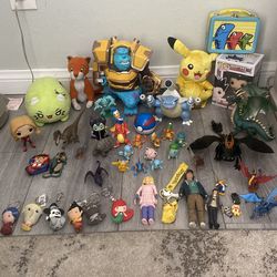 Toys action figures lot