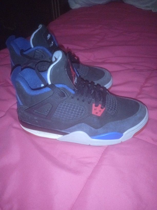 Nike Air Jordan Size 6 And 1/2.