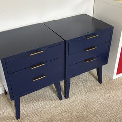 Dresser With Drawers