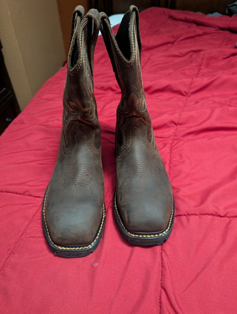 NEW CODY JAMES WORK BOOTS