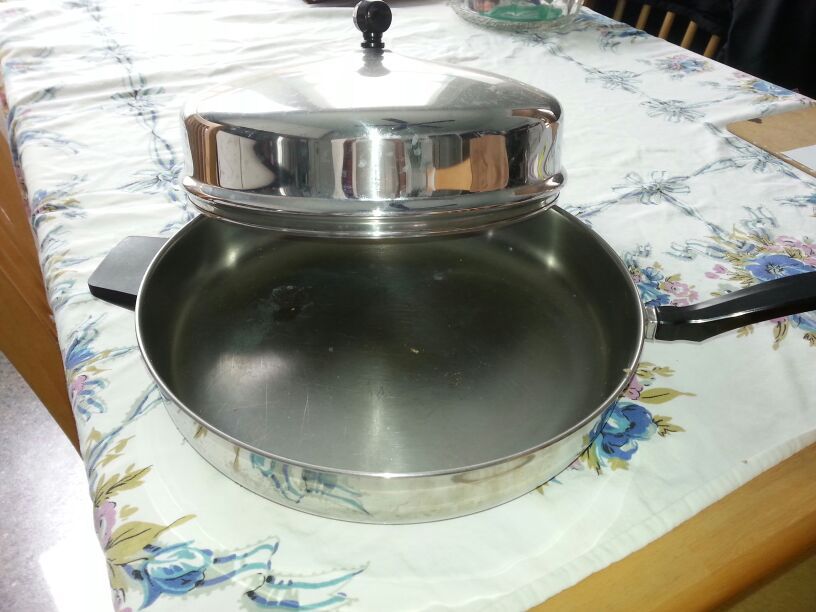 Faberware frying pan