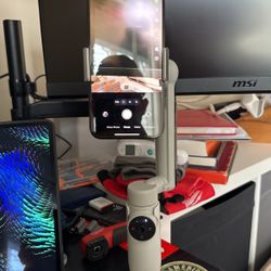 Insta 360 Flow Gimbal A.I  