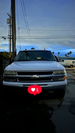 2004 Chevrolet Suburban
