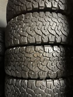 engo estas 4 llantas LT 265/75R16  BFGOODRICH ALL-TERRAIN T/A KO2  All-Terrain T