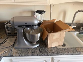 KitchenAid Classic Plus Stand Mixer