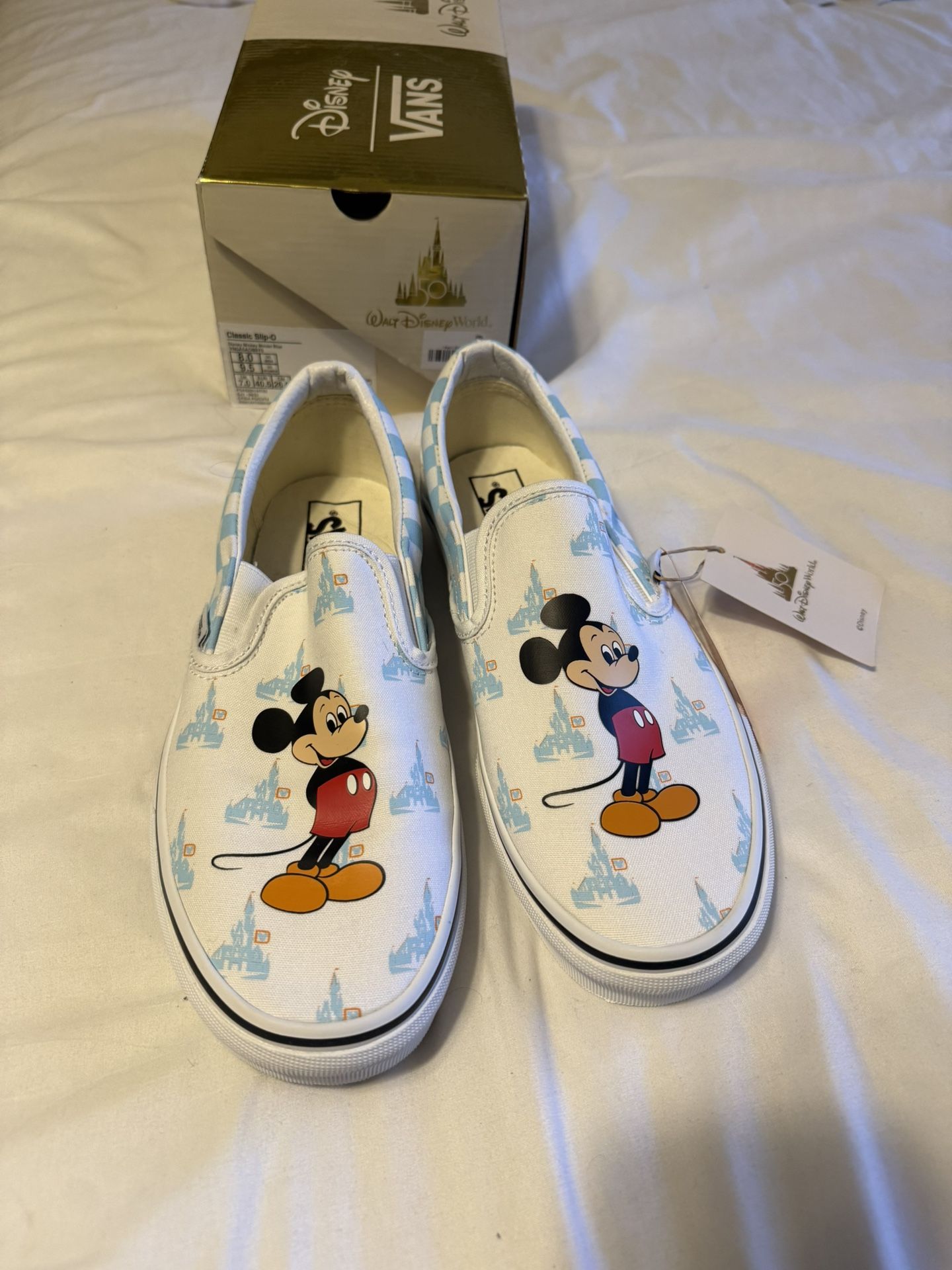Disney Vans Slipons Mens 8/Womens 9.5