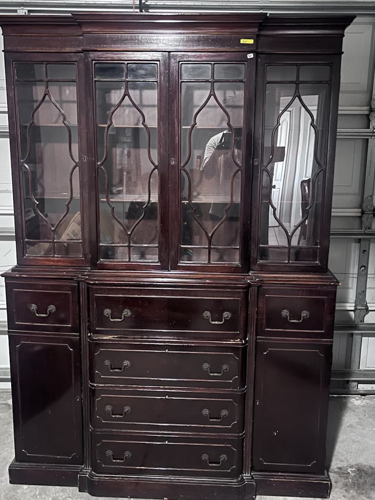 China Cabinet (antique)