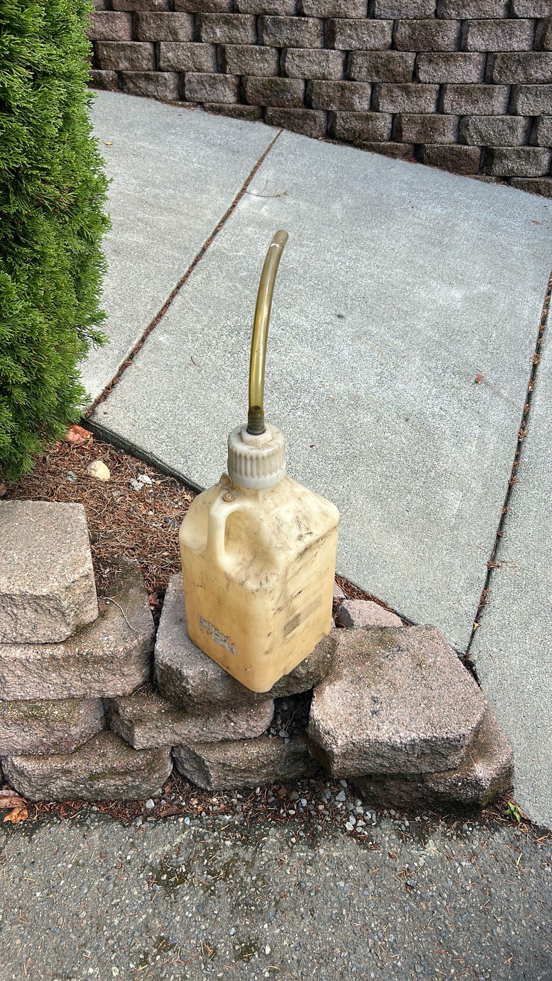 4.75 Gallon Gas Can