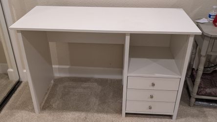 White Office Desk with 3 Drawers