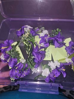 Wedding flowers and bouquets