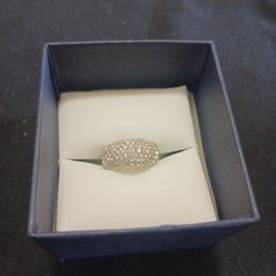 Costume Jewelry Size 5