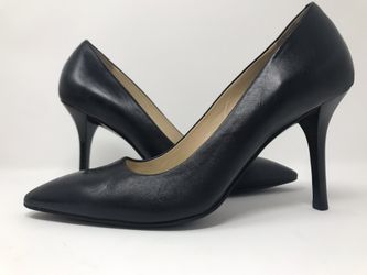 Cole Haan Black Leather High Heels 7.5
