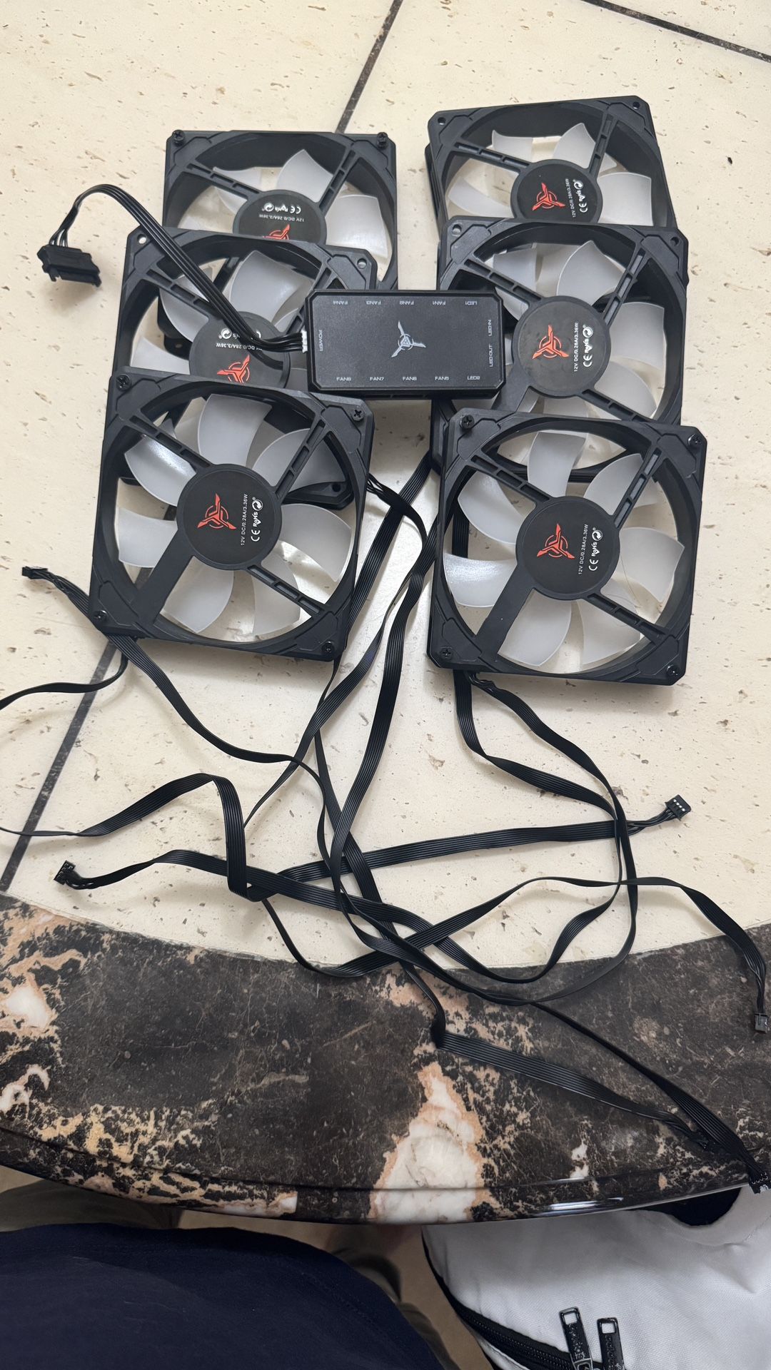 Skytech 6Pcs RGB Fans With Hub