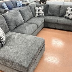 New Ashley Sectional — SPECIAL 
