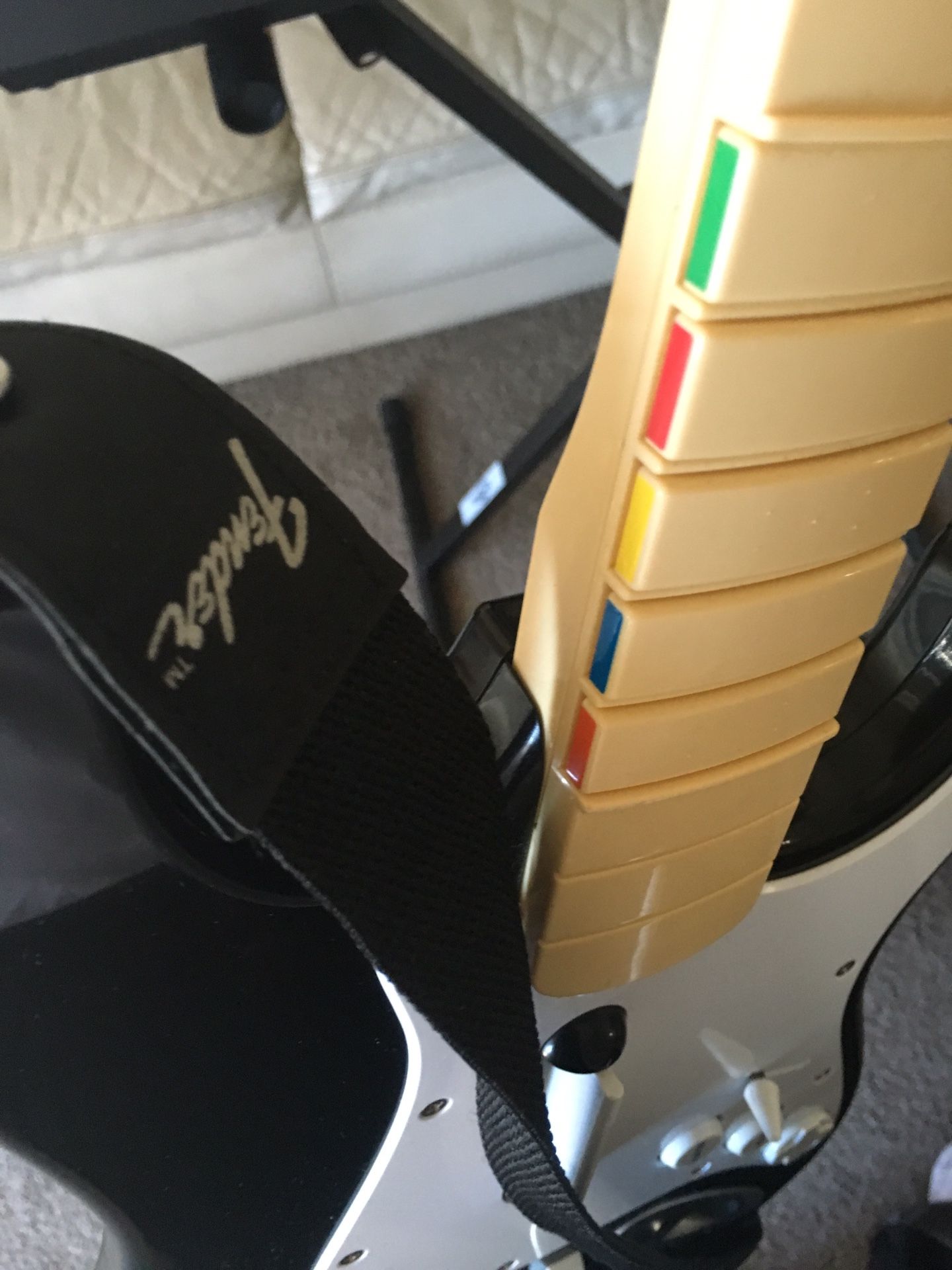 Fender Stratocaster for Rock band with whammy bar! for Sale in Lemon