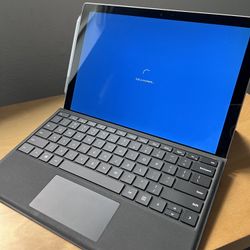 Microsoft Surface Pro 5th Gen – i5 / 8GB / 256GB SSD – LTE Model