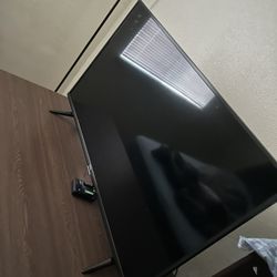 43’ TCL ROKU TV