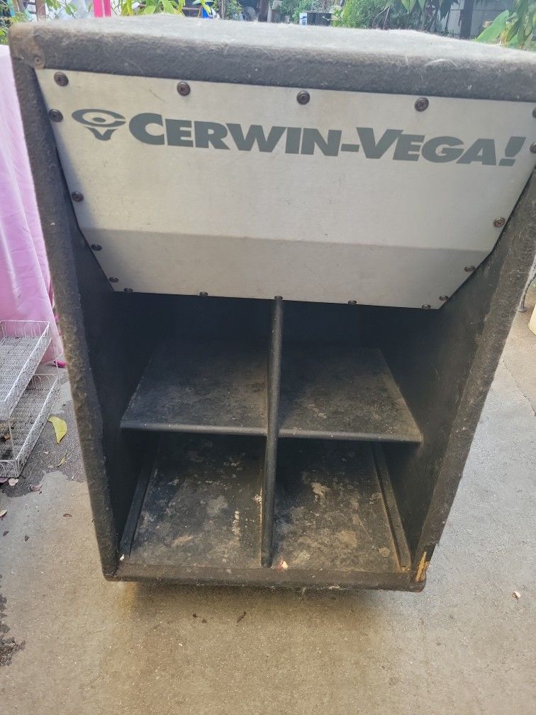 Certain Vega Subwoofer