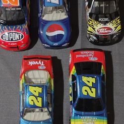 5 Nascar Jeff Gordon 1/24 Die-cast Lot..No Boxes...