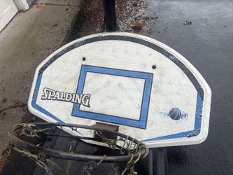 Spalding portable basketball hoop set up