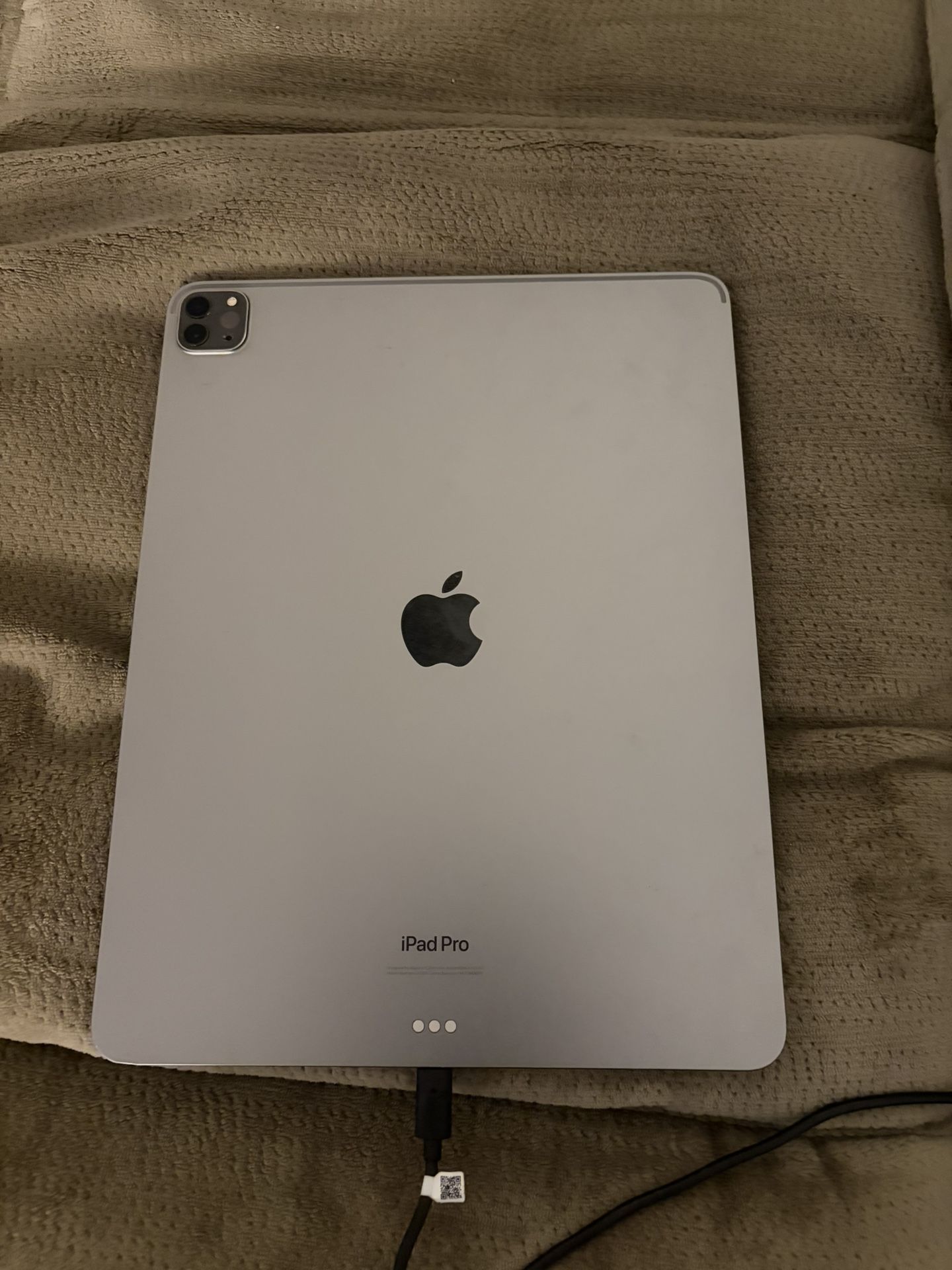 iPad Pro 12.9 6th gen