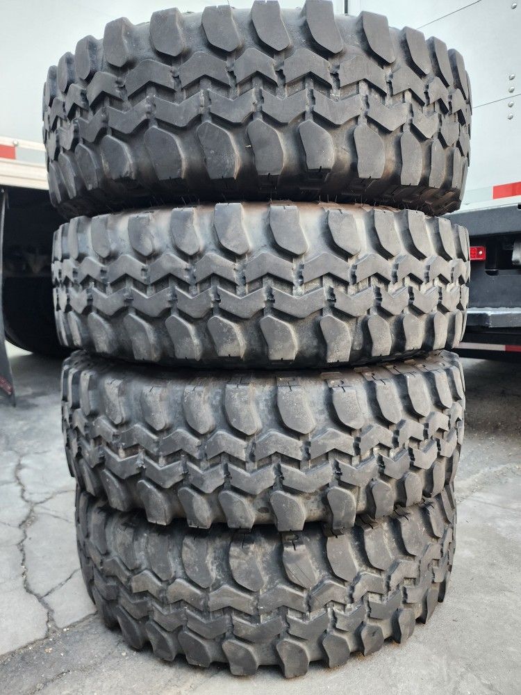 (4) 36x12.50r15 LT 36 12.50 15 Super Swamper Tires