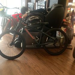 Mongoose Durham Element Mountain bike 