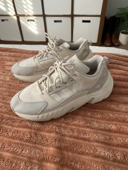 $40 Men 8.5 Adidas 