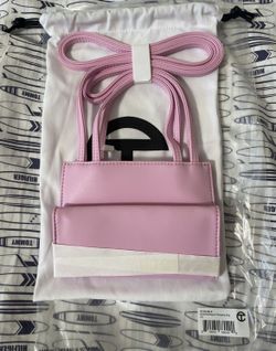 LARGE Bubblegum Pink Telfar Bag for Sale in Chicago, IL - OfferUp