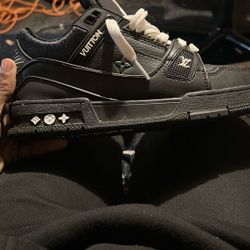 Lv Trainers
