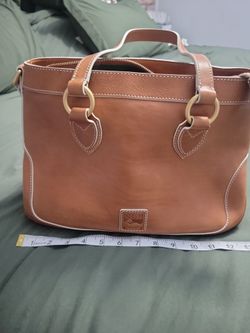 Dooney & Bourke Purse