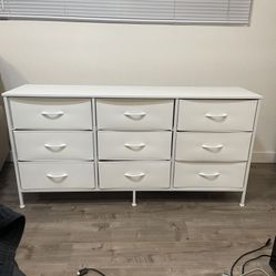 white dresser - MUST GO TODAY 2/8