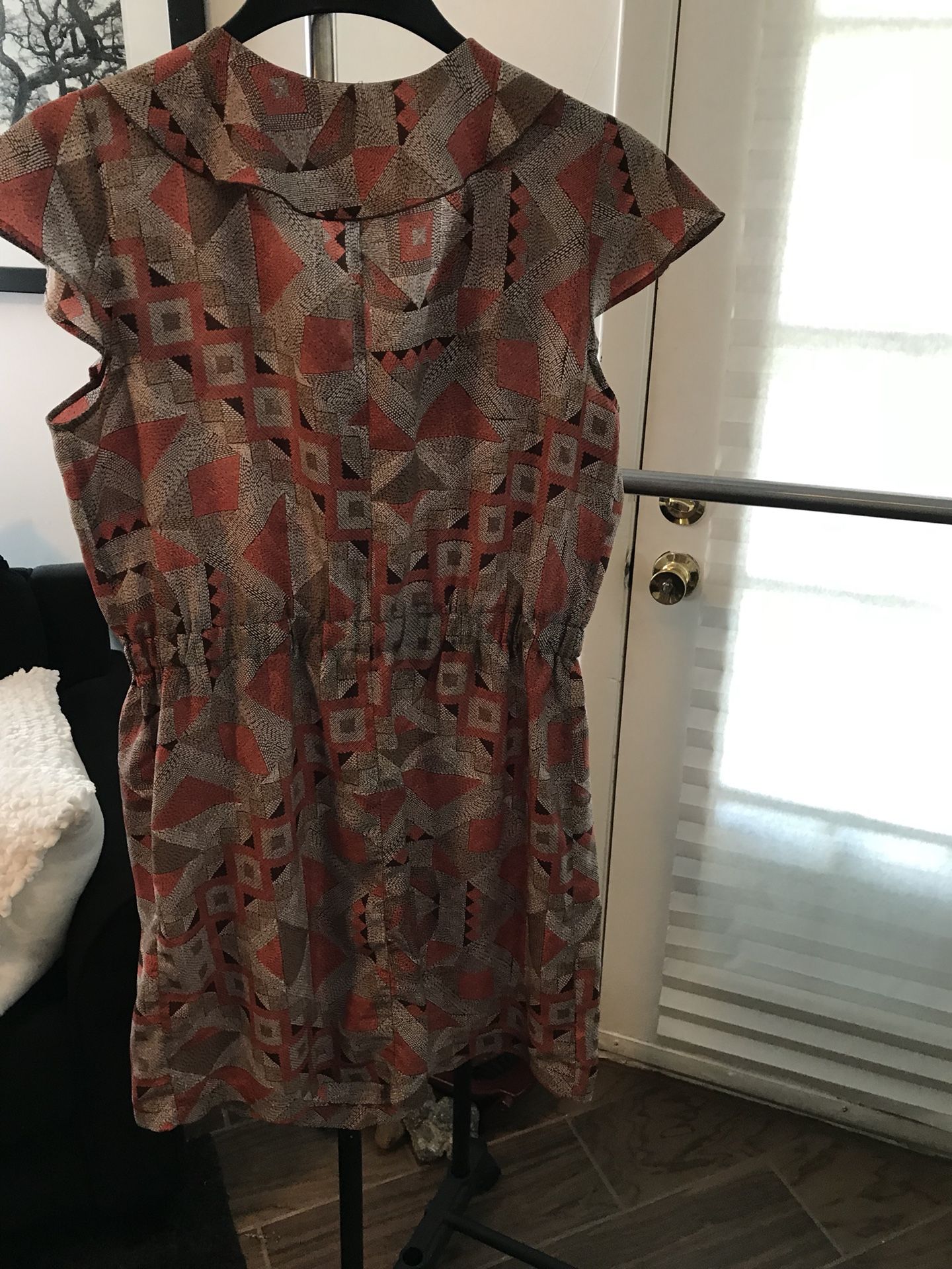 Dress large 12-14