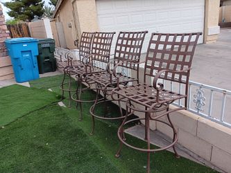 O W Lee Classic High Patio Stools 