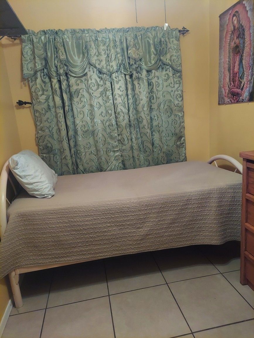 Comoda Micro, Cama  Mira Bien La Información 