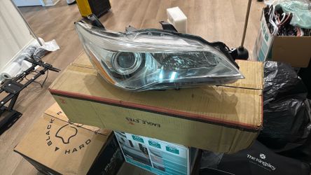 Toyota Camary headlights