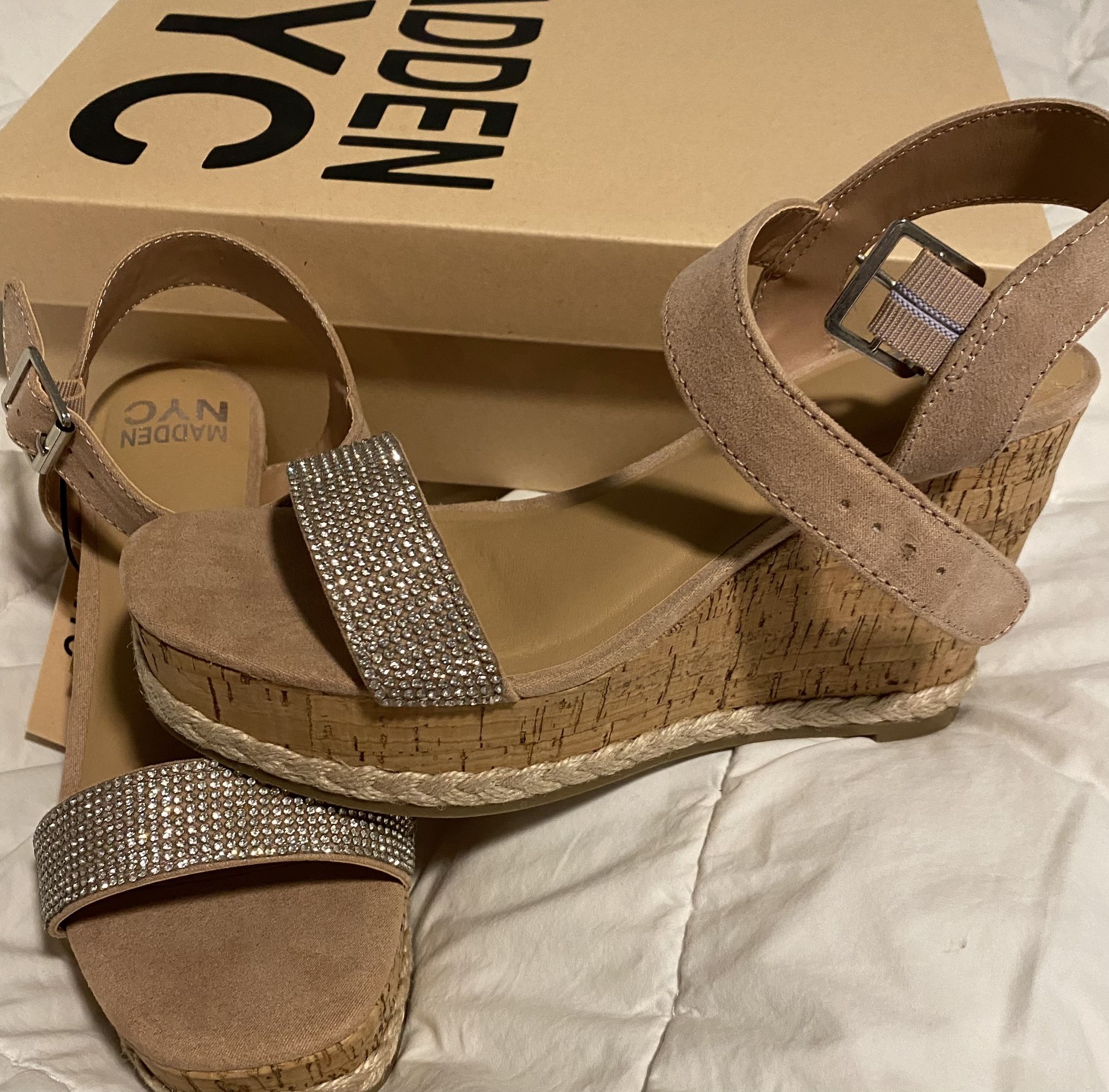 New Size 6 Woman’s Wedges With Bling