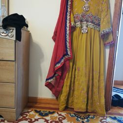 Party  Dress Size L